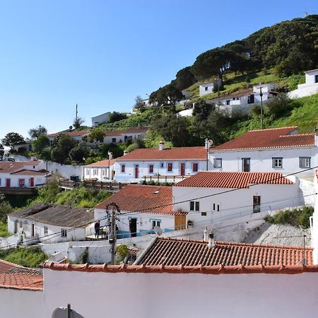 Hostal Hillside 2 Aljezur Old Town Exterior foto